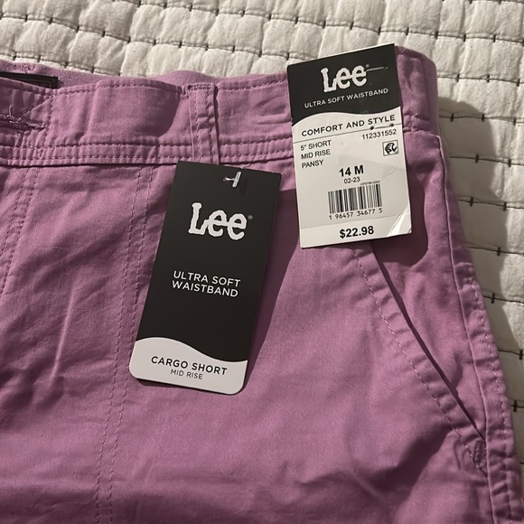 Lee Cargo Shorts - Picture 4 of 9